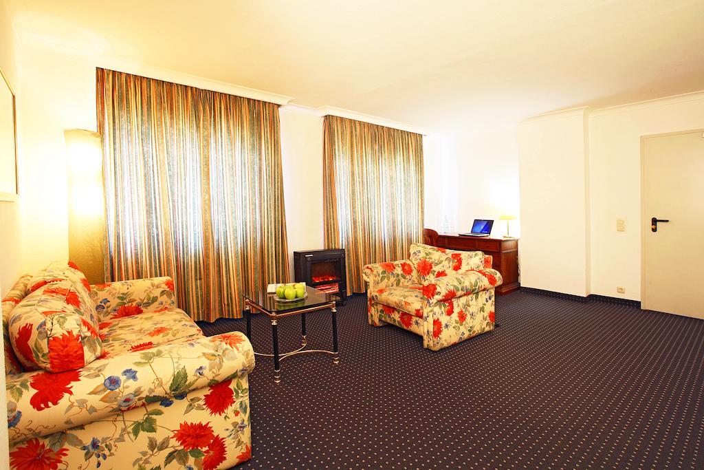 Ina Hotel Royal Kolín nad Rýnem Exteriér fotografie