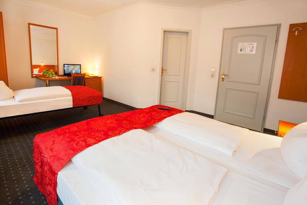 Ina Hotel Royal Kolín nad Rýnem Exteriér fotografie